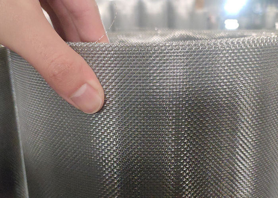 Customizable 304 Ss Woven Wire Mesh For Filtration High Precision Silver Gray Fine Stainless Steel Mesh