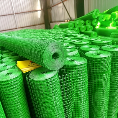 10*10mm 15*15mm PVC kaplı kaynaklı ağlı kaynaklı kafesli tel tavuk ağı