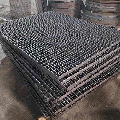 Welded Hot Dip Galvanized Steel Grating For Stair Treads